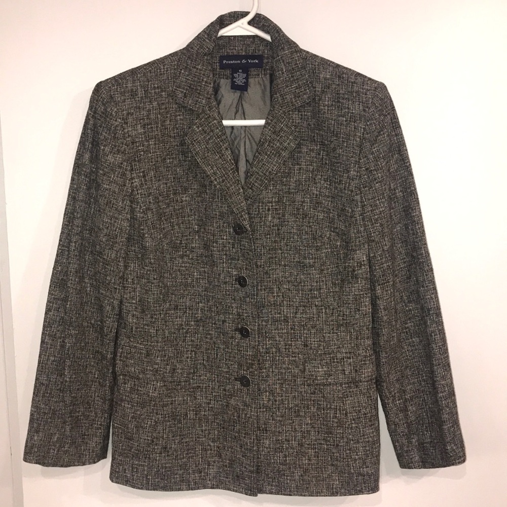 Grey Preston & York grey blazer. Size 10.